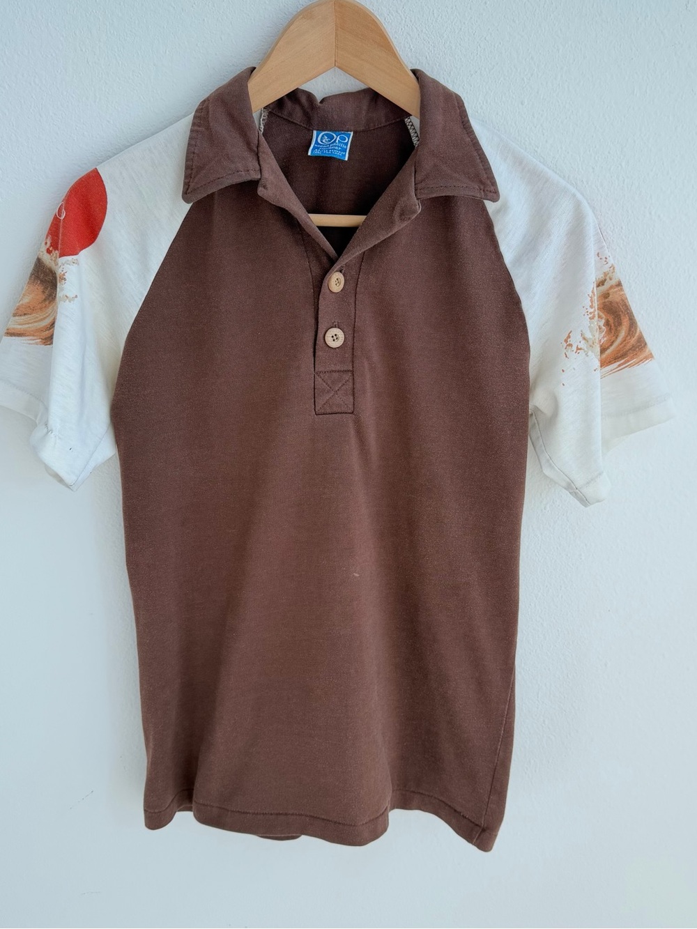 Vintage OP brown polo shirt with surf design Size XL